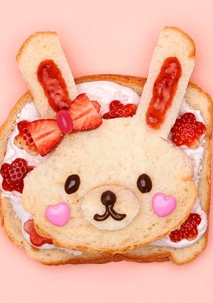 HBでうさぎの苺とホイップ・サンドイッチ-レシピのメイン写真
