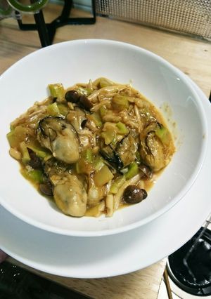 簡単☆牡蠣のガーリックバター醤油炒め-レシピのメイン写真