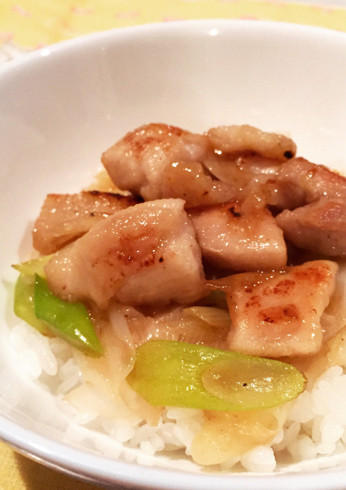 【10分で作れる】簡単鶏のネギ塩炒め-レシピのメイン写真