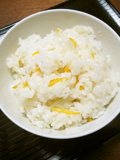 香りもおいしいゆずご飯-レシピのメイン写真
