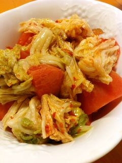 キムチとトマトのオリーブオイルサラダ-レシピのメイン写真