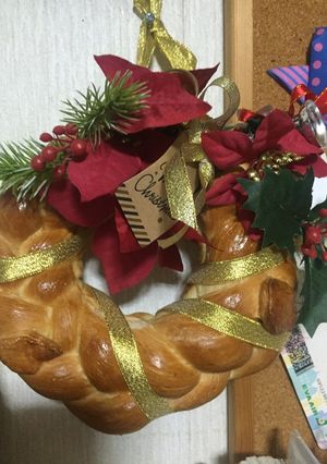 クリスマスリースパン-レシピのメイン写真