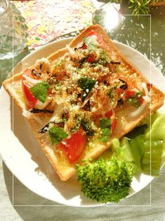 粉チがいいね♡トマト×玉葱の和トースト-レシピのメイン写真