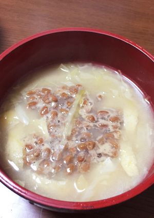 キャベツと油揚げの納豆お味噌汁-レシピのメイン写真