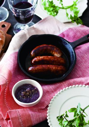 ソーセージに♪赤玉ねぎとカシスのソース-レシピのメイン写真