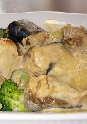 糖質制限★鯖缶とブロッコリーのチーズ焼き-レシピのメイン写真