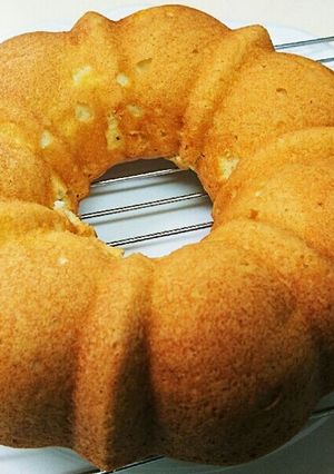 卵白消費コロコロチーズ入りパウンドケーキ-レシピのメイン写真