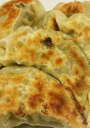 シャッキシャキが癖になるれんこん入り餃子-レシピのメイン写真