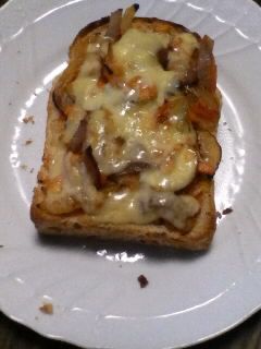 あまりものでピザパン-レシピのメイン写真