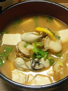 牡蠣鍋★味噌仕立て-レシピのメイン写真