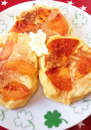 豆腐でふわふわ♪柿のパンケーキ☆-レシピのメイン写真