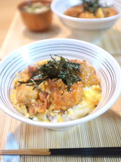 ふんわりとろぉ〜り!やわらか若鶏の玉子丼-レシピのメイン写真