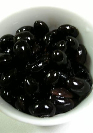 おばあちゃん直伝♪黒豆煮-レシピのメイン写真