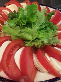 簡単とまとのカプレーゼ-レシピのメイン写真