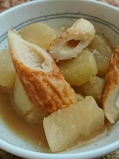 大根と竹輪のオイスターソース煮*おでん風-レシピのメイン写真