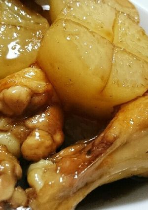 骨付き鶏肉と大根の煮物-レシピのメイン写真