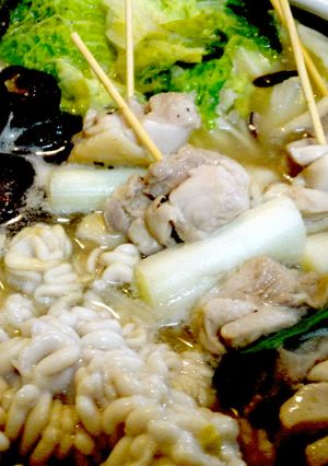 鍋【焼き鳥とたちのペッパー塩こうじ鍋】♪-レシピのメイン写真