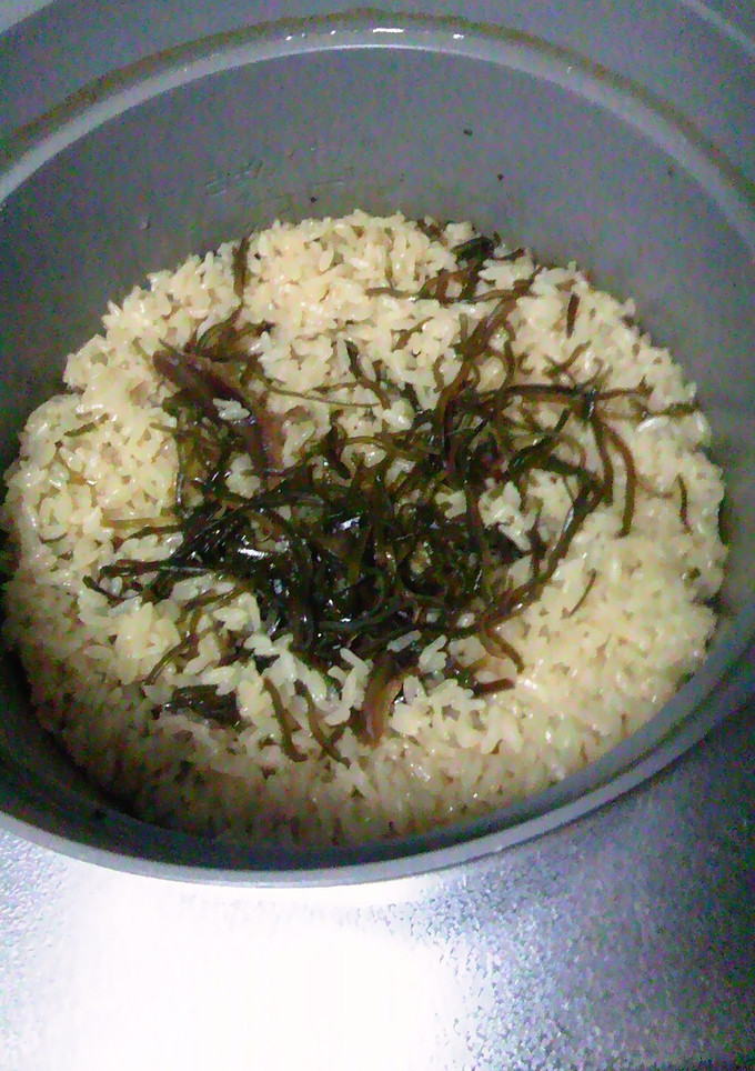 簡単炊き込みご飯-レシピのメイン写真