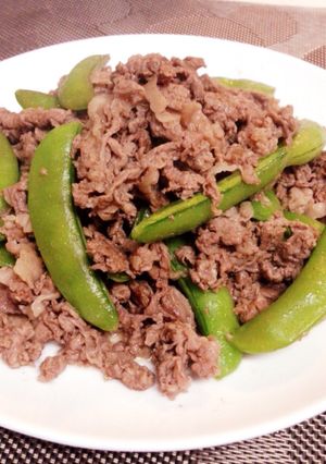 牛肉とスナップエンドウの炒め物♪-レシピのメイン写真