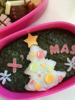 キャラ弁☆ごはんでクリスマスツリー♪-レシピのメイン写真