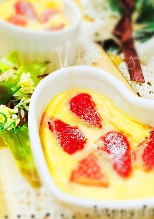 生クリーム入り♪いちごのクラフティ-レシピのメイン写真
