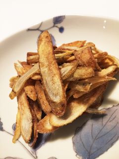 サクサク牛蒡の唐揚げ 簡単ゴボウチップ-レシピのメイン写真