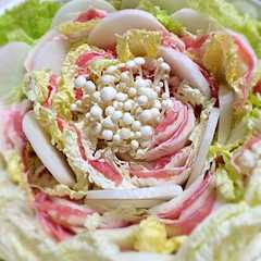 รูปของ 花咲くミルフィーユ鍋＊豚バラと白菜と大根