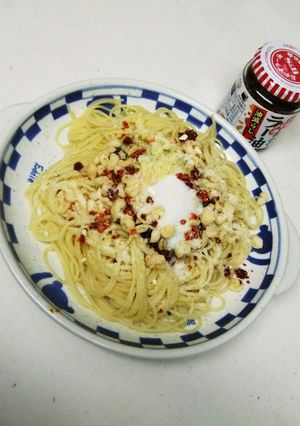 食べるラー油と醤油麹で、釜玉パスタ-レシピのメイン写真