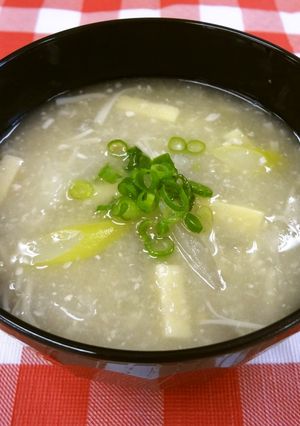 凍豆腐と冬野菜のとろとろ粕汁-レシピのメイン写真