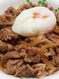 簡単❤豚のしょうが焼き丼♪温泉卵のせ-レシピのメイン写真
