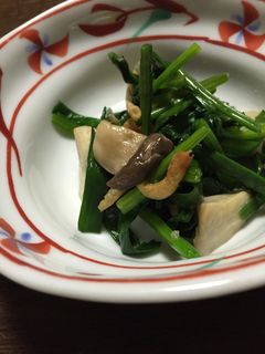 ニラとほうれん草の炒め合わせ-レシピのメイン写真