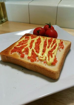 簡単☆鮭フレークでマヨトースト-レシピのメイン写真