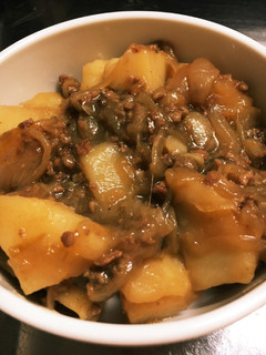 とろりん♡じゃがいもと挽き肉の炒め煮-レシピのメイン写真