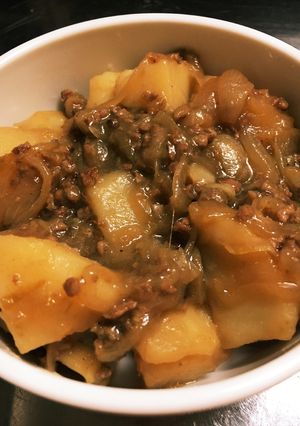 とろりん♡じゃがいもと挽き肉の炒め煮-レシピのメイン写真