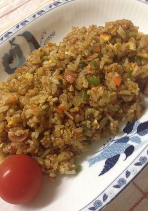 カレールウで簡単！カレーチャーハン-レシピのメイン写真