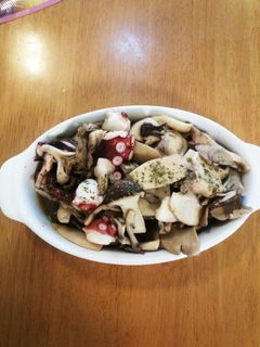 キノコとタコのアヒージョ♪-レシピのメイン写真