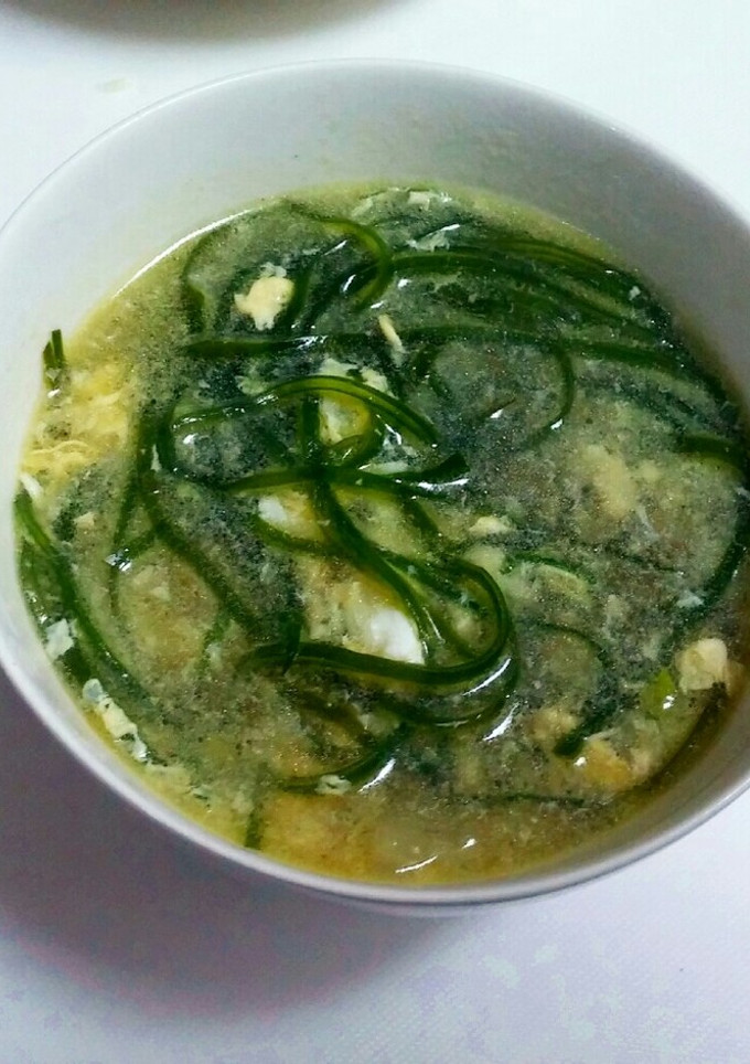 切り昆布と白菜のかき玉スープ-レシピのメイン写真
