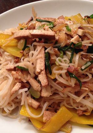 茹でない、細麺フォーのチャンプル-レシピのメイン写真