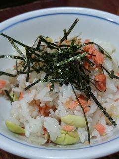 鮭ごぼう枝豆炊き込みご飯-レシピのメイン写真