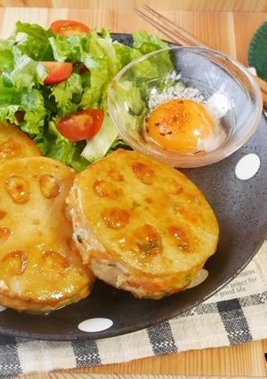 栄養満点！レンコン鶏バーグ-レシピのメイン写真