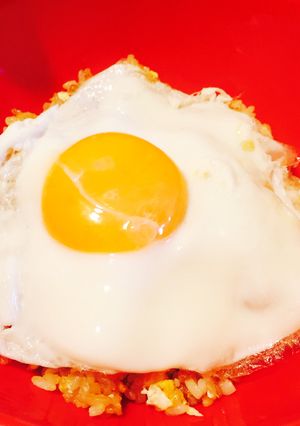目玉焼きのせ丼-レシピのメイン写真