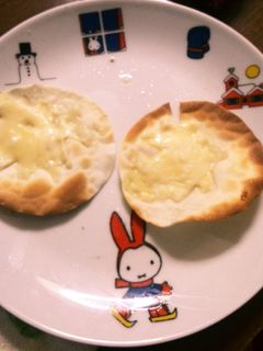 材料2つ★餃子の皮とチーズ★簡単おつまみ-レシピのメイン写真