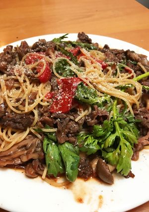 サクッとできる★牛こま肉のワイン煮パスタ-レシピのメイン写真