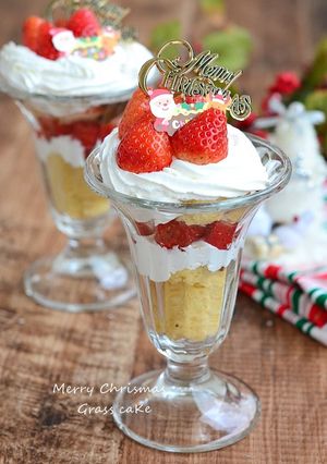 Xmasにいちごのグラスケーキ-レシピのメイン写真