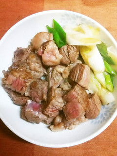牛肩ロースDEすき焼き風ステーキ丼♪-レシピのメイン写真