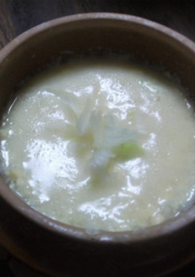 釜飯の器で作る卵がゆ-レシピのメイン写真