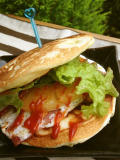 ホットプレートで作ろう、PBEバーガー-レシピのメイン写真