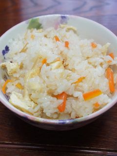なめたけ・にんじん・油揚げの炊き込みご飯-レシピのメイン写真