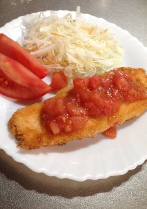 サーモンのチーズカツ☆トマトソース添え-レシピのメイン写真