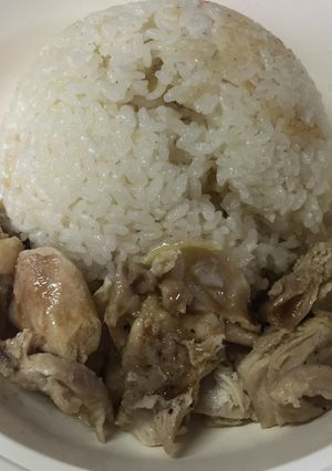炊飯器で簡単♪海南鶏飯（カオマンガイ）-レシピのメイン写真